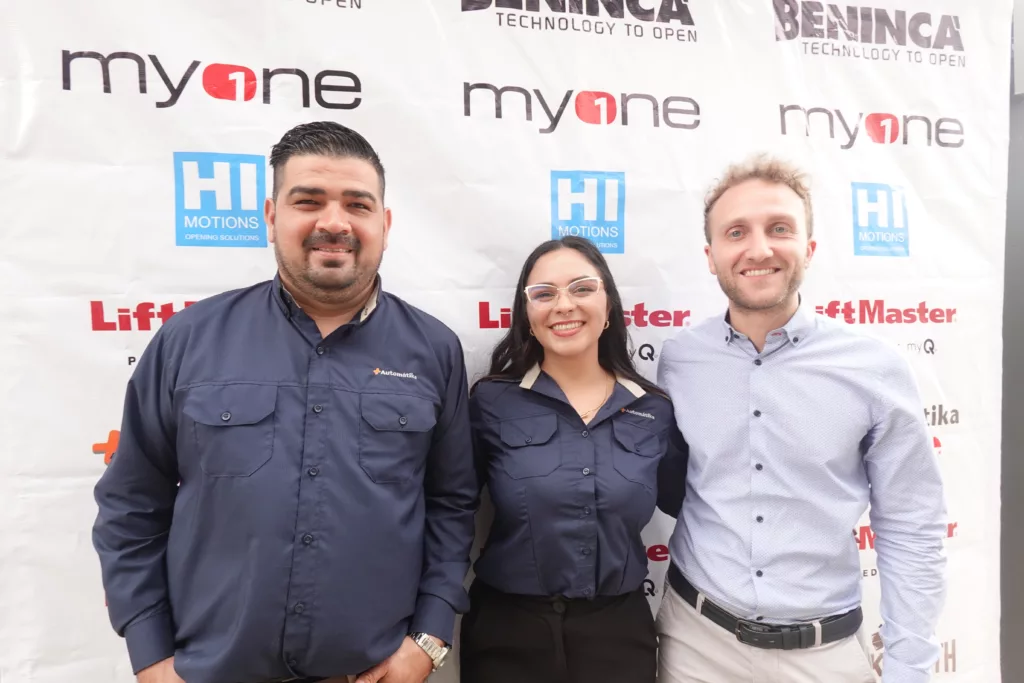 Durante la apertura de la tienda Automátika Cartago nos acompañaron los fabricantes de Benincá